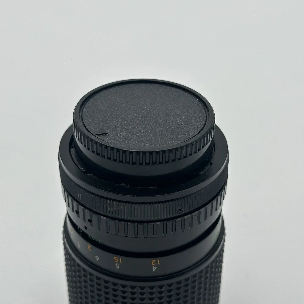 35-135mm f/3.5-4.5 Manual Focus Zoom Lens Canon FD Mount Multicoated 58mm